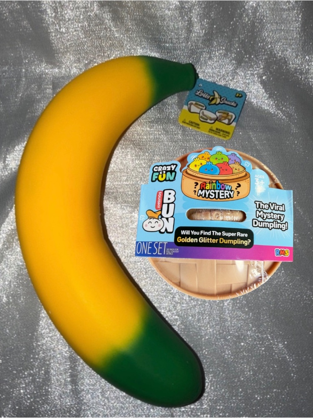 Golden Glitter Mystery Dumpling & Banana Squishy (Laffy Snacks or SmushMart)